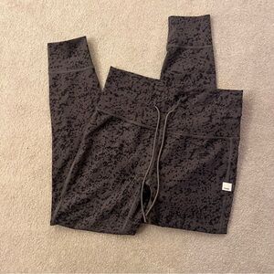 Vuori Black Patterned Leggings